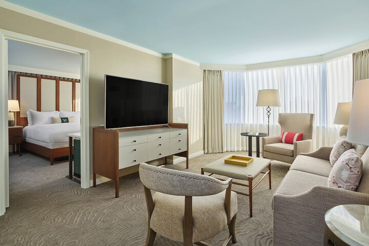 Room 47 of 99