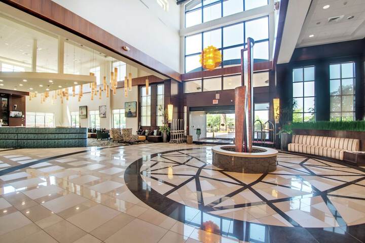 Embassy Suites by Hilton Fayetteville Fort Bragg