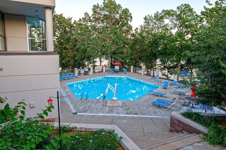 Pool 3 of 100