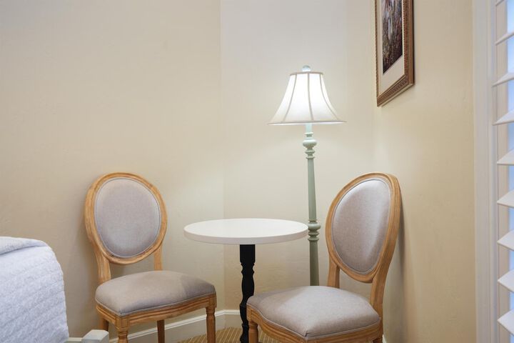 Best Western Grandmas Feather Bed