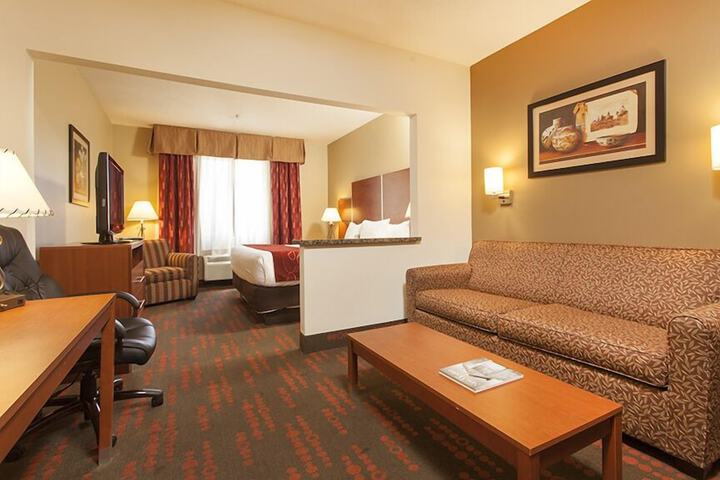Room 18 of 34