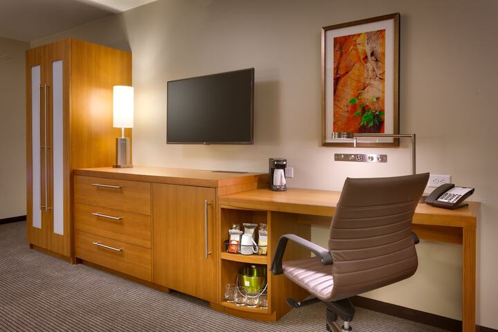 Room 18 of 42