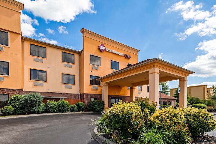 Hotel 2 of 19