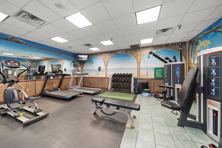 Holiday Inn & Suites Clearwater Beach S-Harbourside by IHG