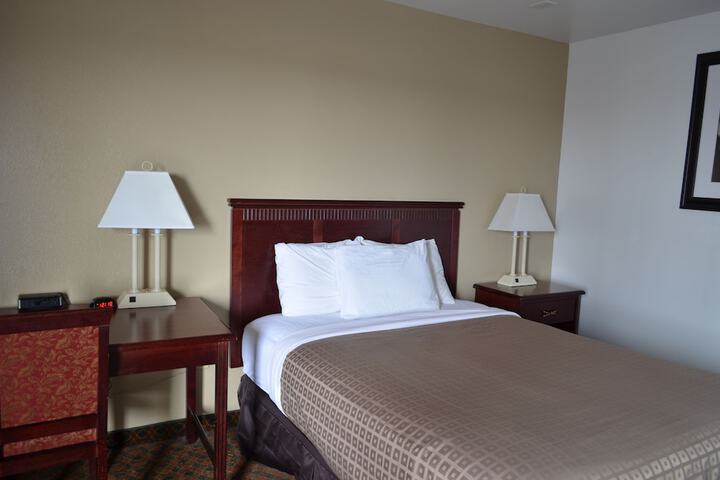 Room 14 of 29