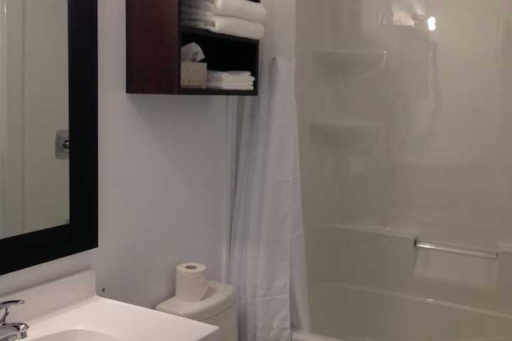 Room 16 of 26