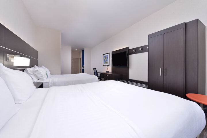 Room 16 of 55
