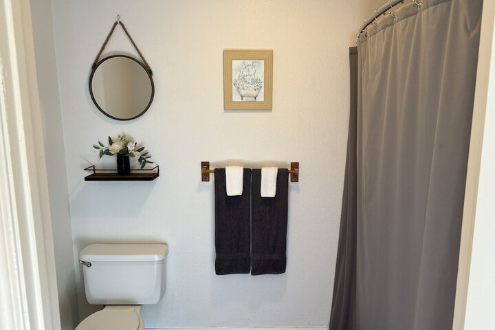 Room 137 of 158