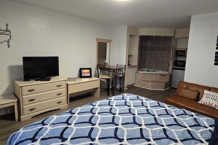 Merida Inn and Suites