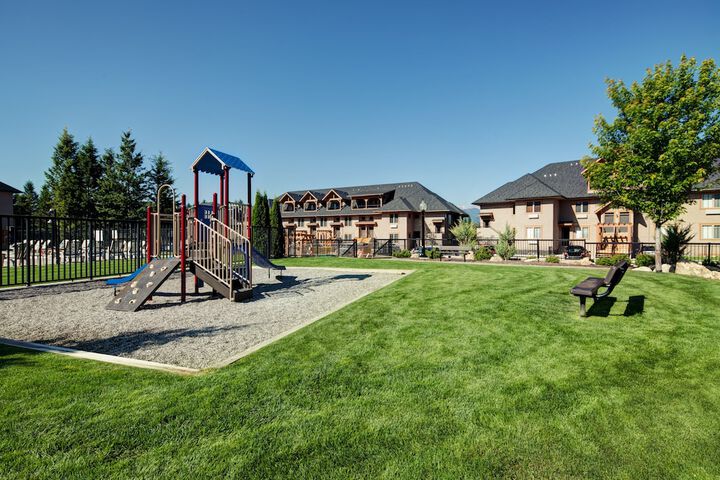 Bighorn Meadows Resort