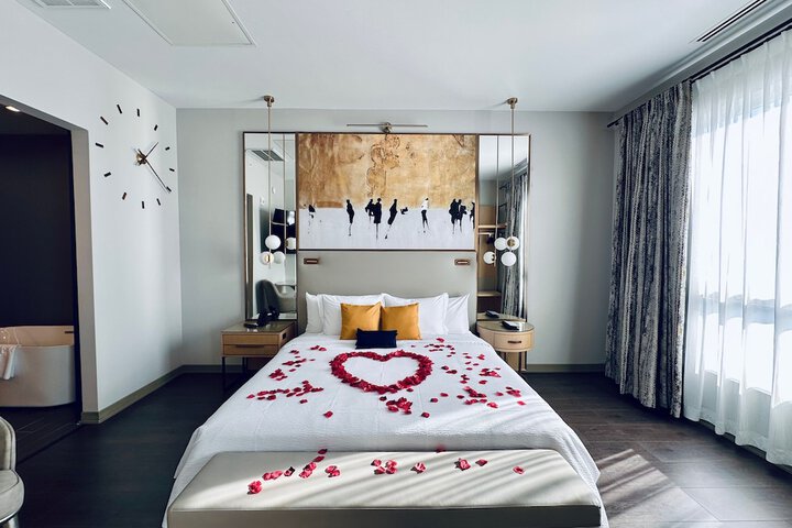 Room 11 of 57