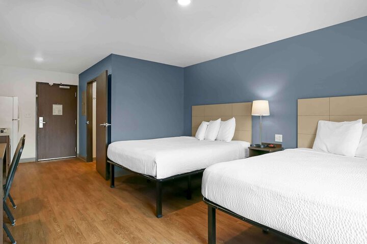 Room 14 of 27