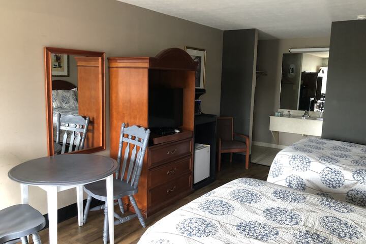 Room 26 of 28