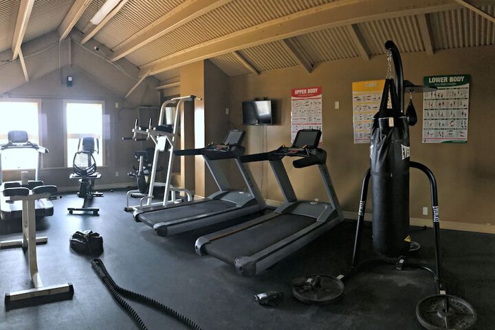 Health and Fitness 34 of 38