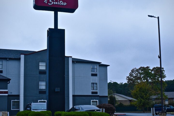 Hotel 7 of 61