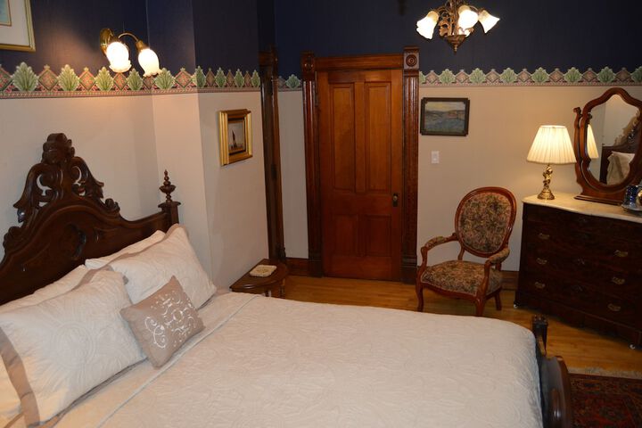 Room 25 of 61