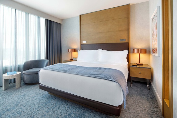Room 21 of 117