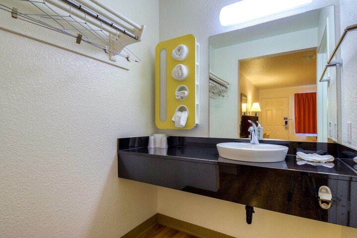 Motel 6 San Dimas CA - Los Angeles