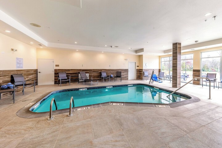 Pool 4 of 29