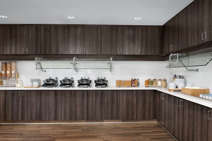 Breakfast/Coffee Service 36 of 41