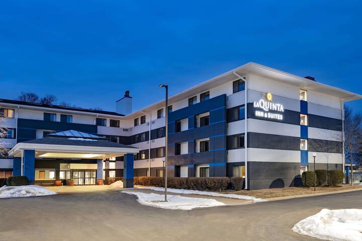 Hotel 2 of 17