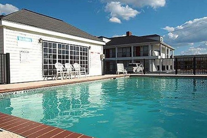 Pool 7 of 44