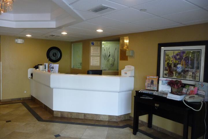Hotel Interior 7 of 27