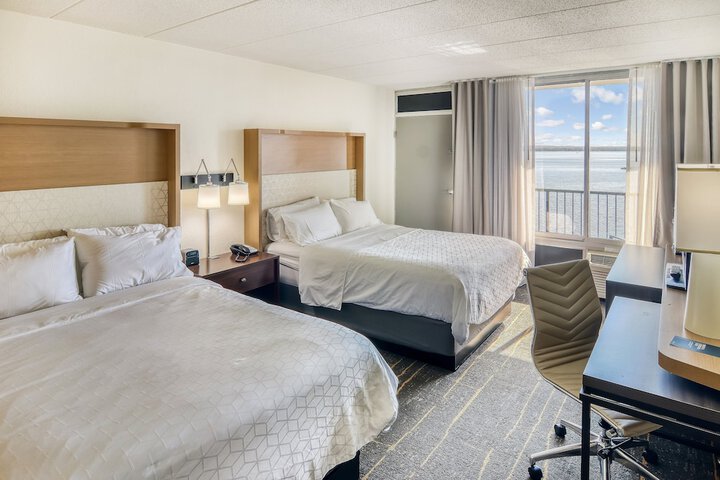 Room 20 of 84