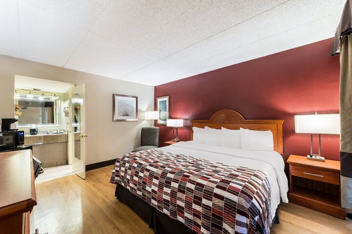 Red Roof Inn Morton Grove