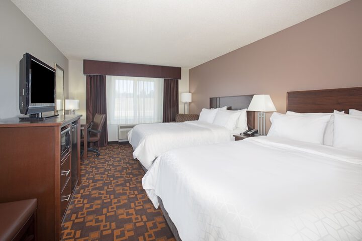 Holiday Inn Express & Suites Yankton by IHG