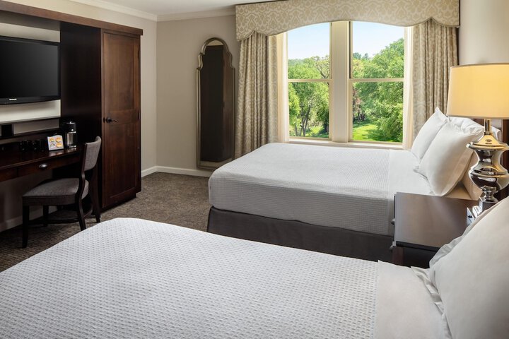 The Elms Hotel & Spa a Destination by Hyatt Hotel