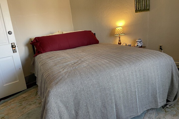Room 45 of 104