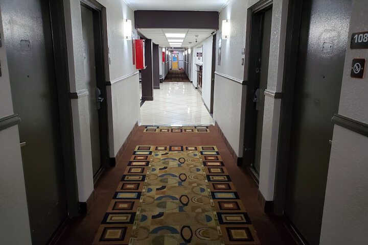 Royal Inn