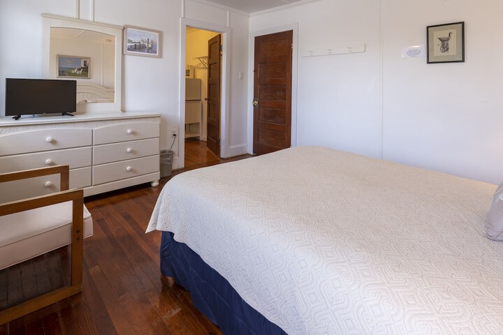 Room 45 of 309