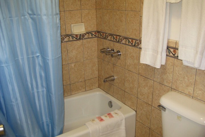 Room 14 of 34