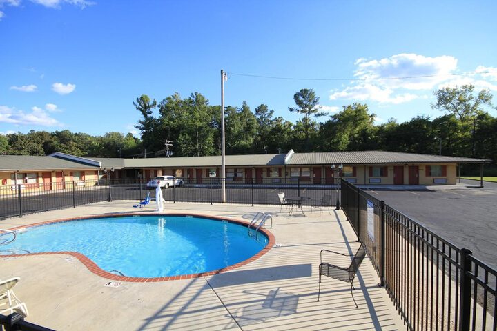 Pool 11 of 57
