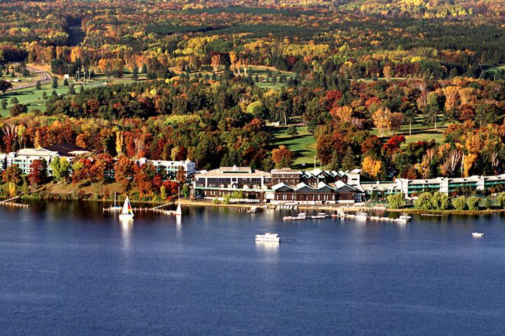 Craguns Resort & Hotel