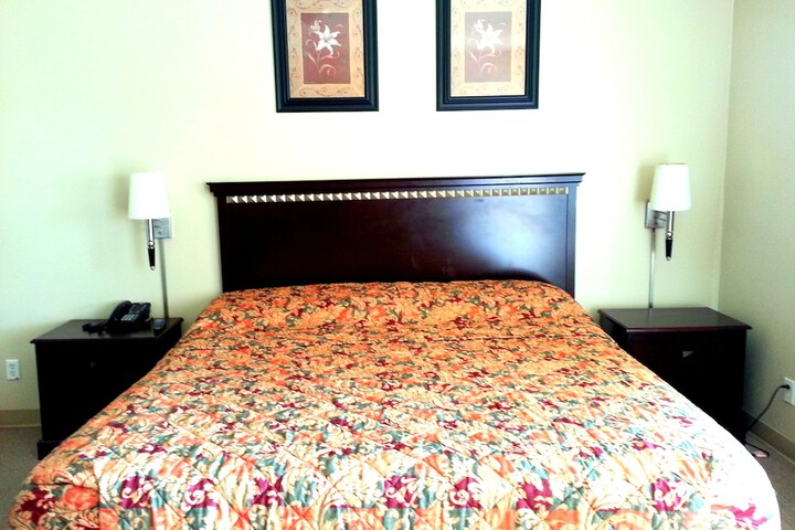 Room 30 of 51
