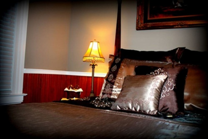 Room 28 of 35