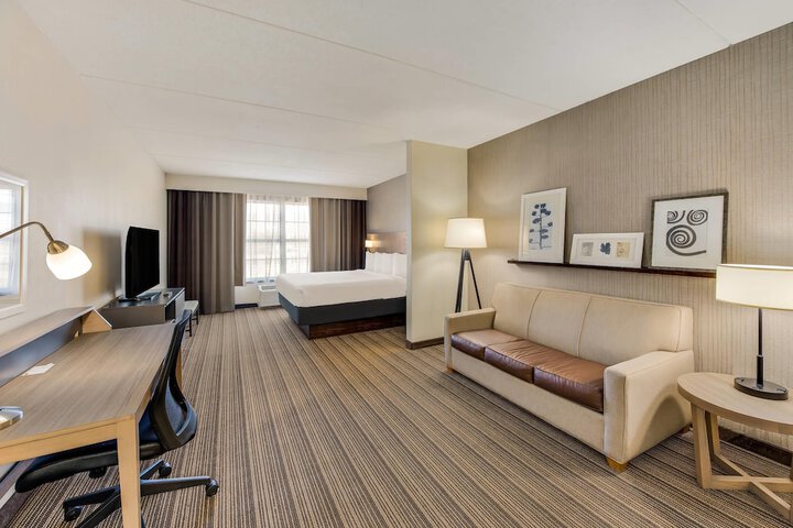 Country Inn & Suites by Radisson Findlay, OH