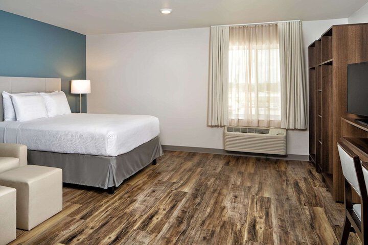 Room 26 of 28