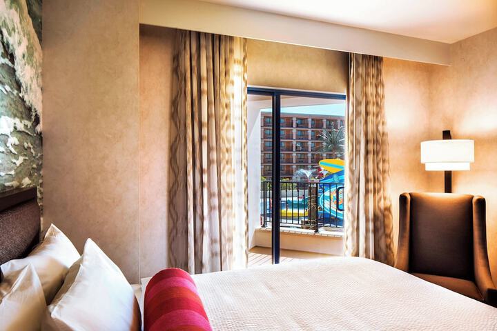 Room 40 of 59