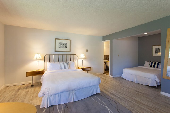 Room 17 of 26