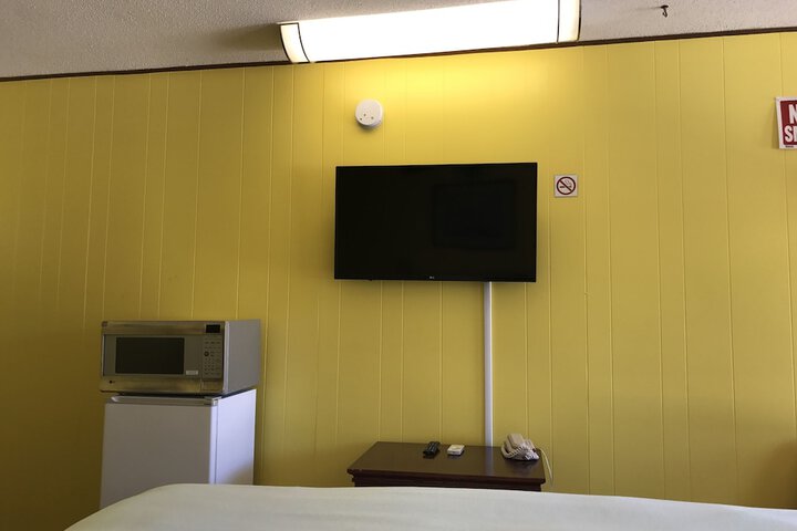 Room 12 of 21