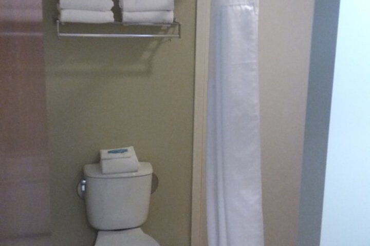 Room 20 of 69