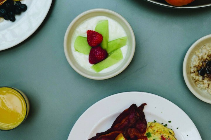 Breakfast/Coffee Service 47 of 60