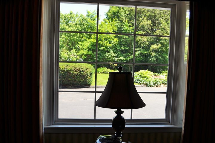Room 72 of 111