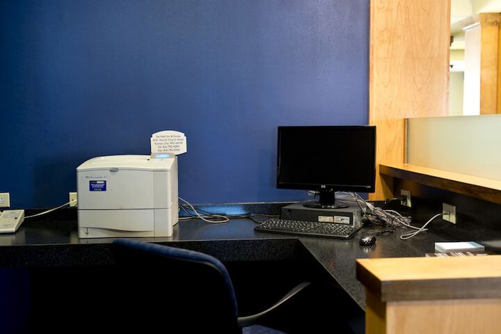 Business Center 99 of 104
