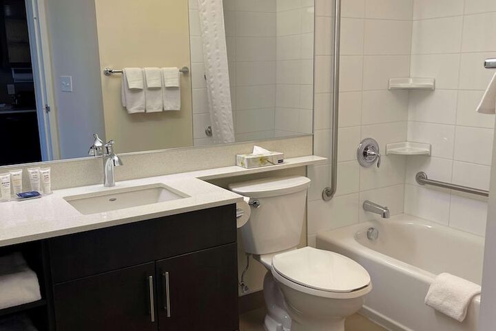 Room 20 of 25