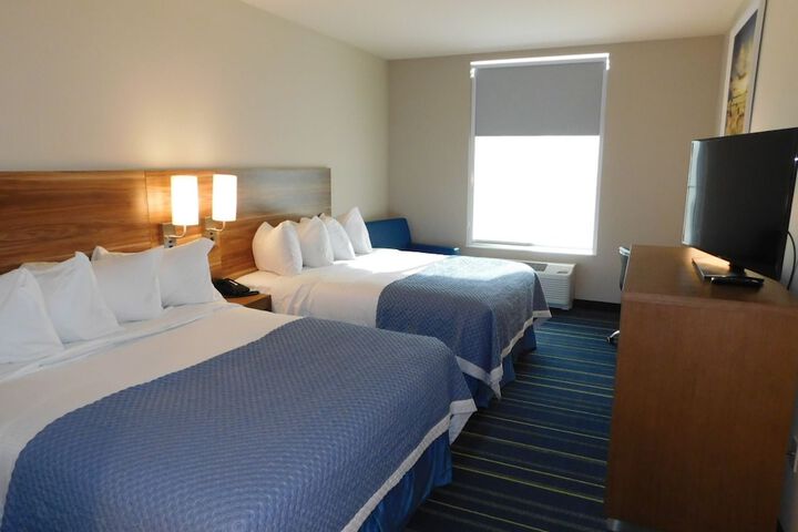 Room 12 of 47